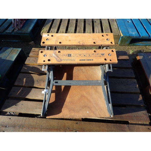 42 - A Black & Decker workmate