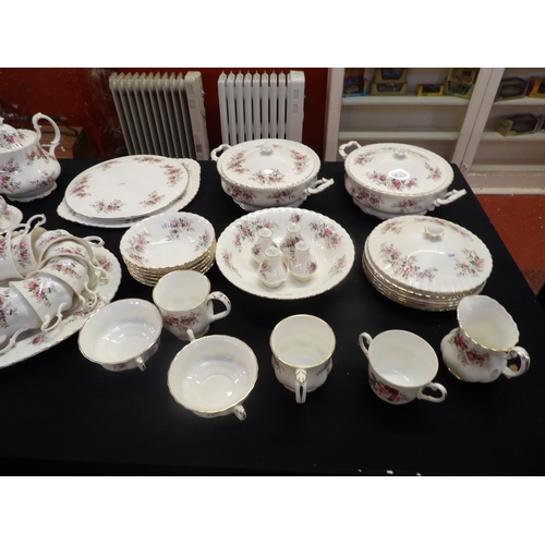 279 - A comprehensive range of Royal Albert Lavender Rose bone china