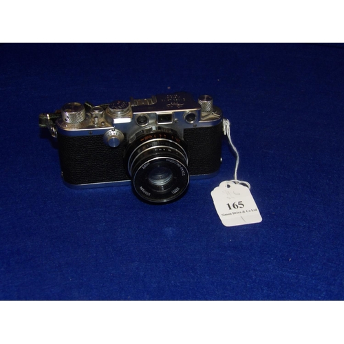 165 - A vintage Leica 448636 camera