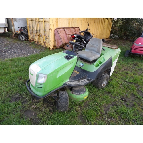 18 - A Viking T5 MT 5097C garden tractor with mower deck and grass collector, no key, condition unknown -... 