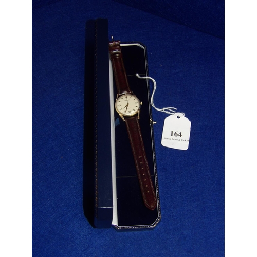 164 - A 1948 Rolex Precision manual wind wrist watch in 9 carat gold 31mm case