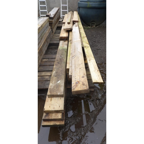 50 - A varied assortment of reclaimed serviceable timber
