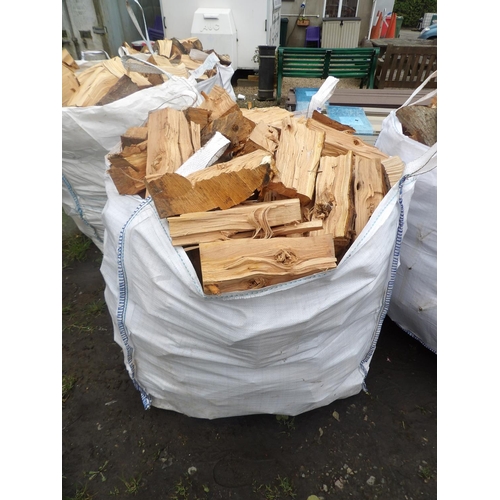 30 - A bulk bag of logs