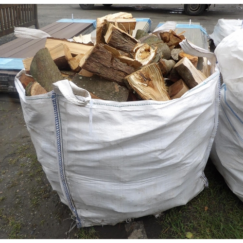 32 - A bulk bag of logs