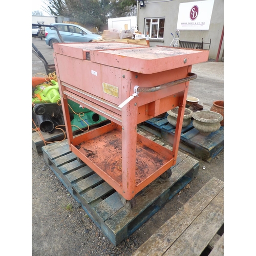 77 - A Bahco engineers tool trolley