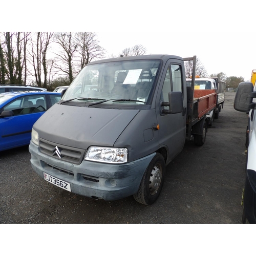 16 - A 2003 Citroen Relay 1800 2.2 HDi tipper J73562 (diesel/), odometer reading 95,116 miles