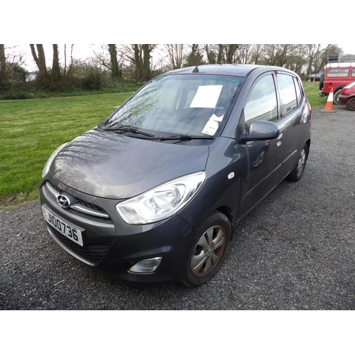 5 - A 2013 Hyundai i10 Active 1.2 five door hatchback J100736 (petrol/automatic), odometer reading 36,14... 