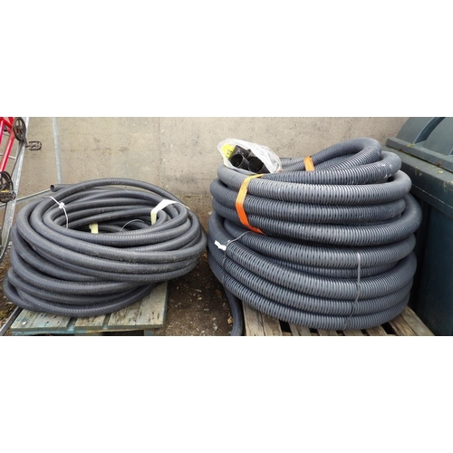 42 - Various rolls of land drainage pipe