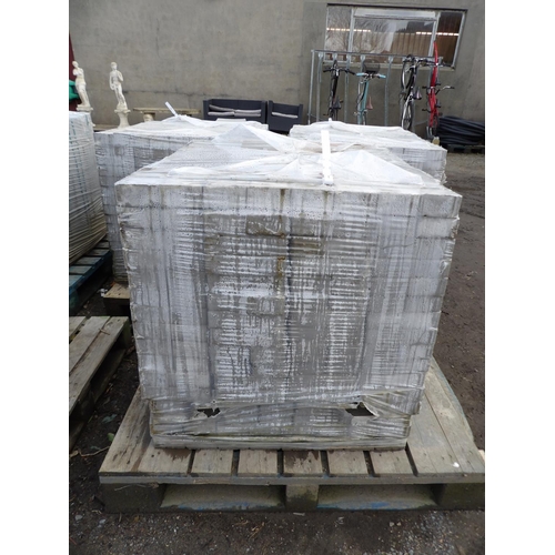 66 - A pallet of Brett Omega natural brick pavers (200x100x50mm) - new and factory sealed