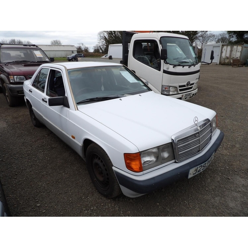 11 - A 1990 Mercedes-Benz 190E 2.0 four door saloon J29346 (petrol/automatic), odometer reading 115,089 m... 