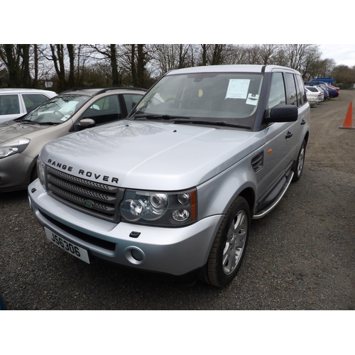 6 - A 2007 Range Rover Sport 2.7 TDV6 HSE J110077 (diesel/automatic), odometer reading 118,576 miles