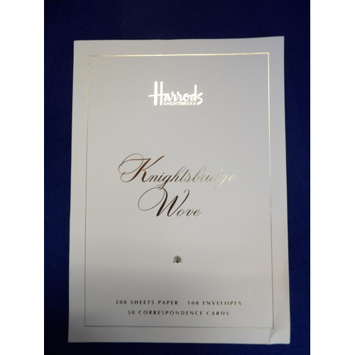 249 - A Harrod's of Knightsbridge Knightsbridge Wove stationery set