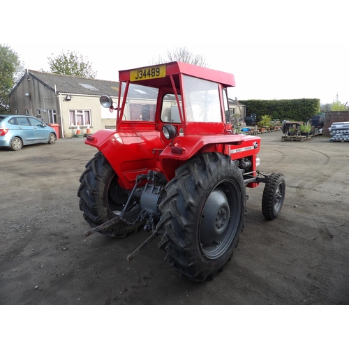 13 - A 1967 Massey Ferguson 135 45hp tractor J34489, odometer reading 9 hours (from rebuild) - reconditio... 