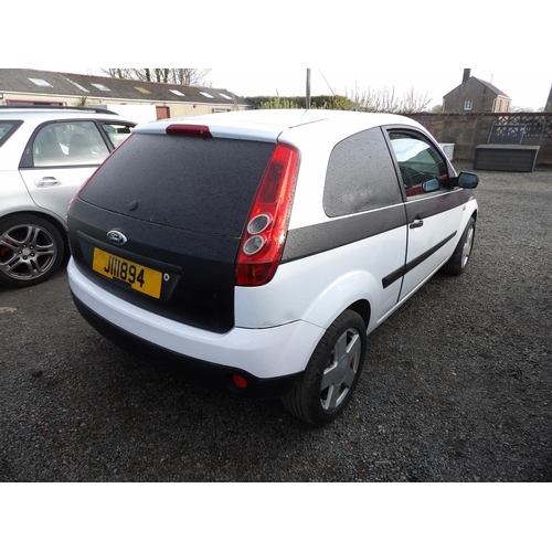 6 - A 2007 Ford Fiesta 1.4 TDCi small goods van J111894 (diesel/manual), odometer reading 80,480 miles