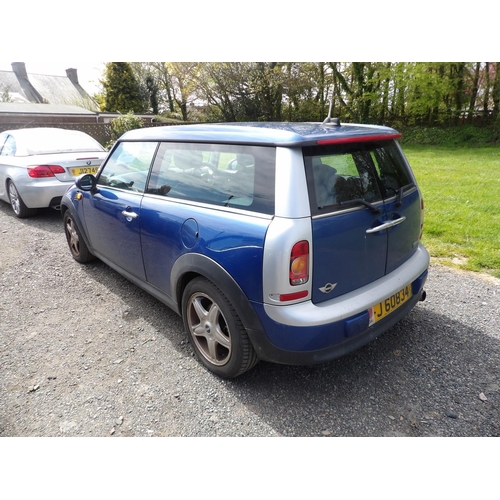 3 - A 2007 Mini Cooper Clubman 1.6 estate J60834 (petrol/automatic), odometer reading 68,373 miles