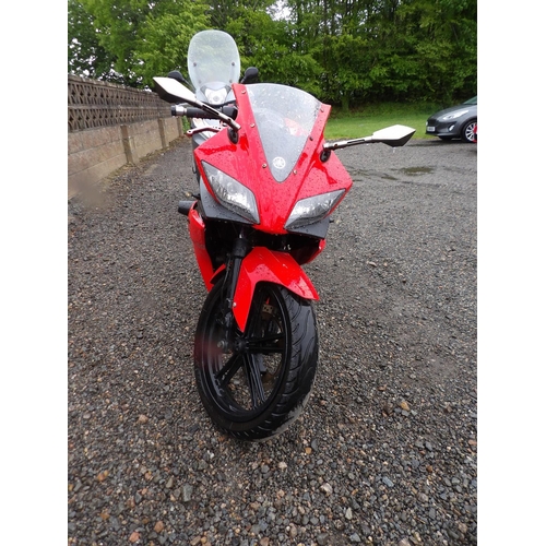 1 - A 2009 Yamaha YZF125 motorcycle (petrol/) J81875, odometer reading 14,800 miles (rear brake sensor n... 