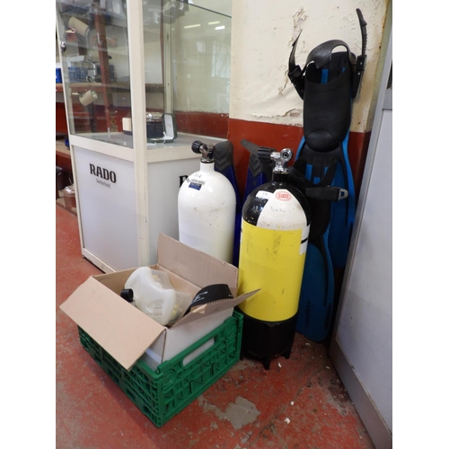 171 - A quantity of Scuba Diving equipment