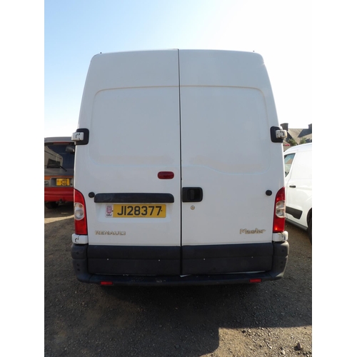 17 - A 2008 Renault Master 33 2.5 DCi panel van J128377 (diesel/manual), odometer reading 134,705 miles