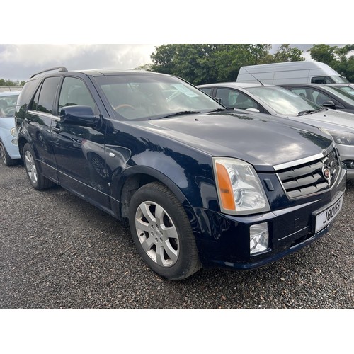 7 - A 2009 Cadillac SRX4 4.6 V8 estate J80159 (petrol/automatic), odometer reading 39,363 kilometres (24... 