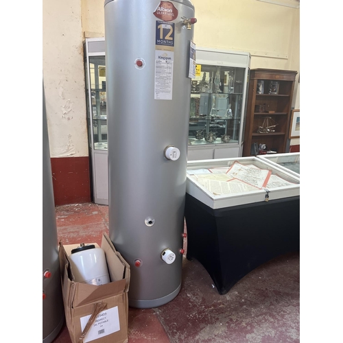 307 - A Kingspan Albion ultra steel indirect 300L capacity water cylinder complete with pressure vessel - ... 