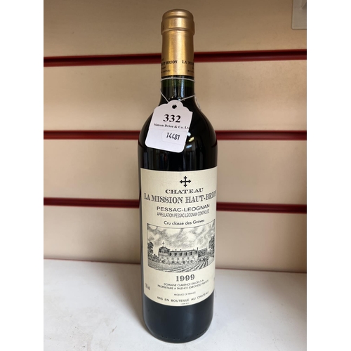 332 - A bottle of Chateau La Mission Haut-Brion Pessac-Leognan 1999