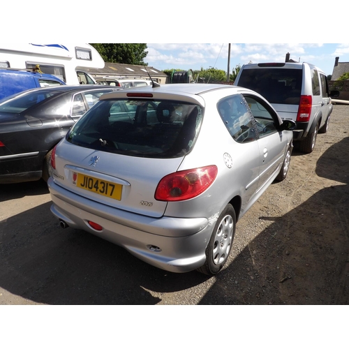 10 - A 2007 Peugeot 206 Look 1.4 three door hatchback J104317 (petrol/), odometer reading 112,616 miles