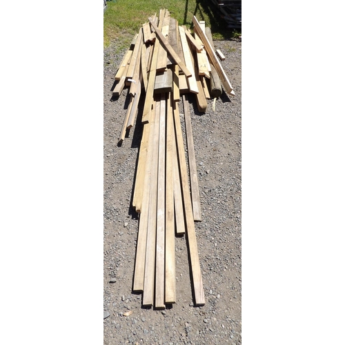 27 - A quantity of wooden batten and reclaimed serviceable timber