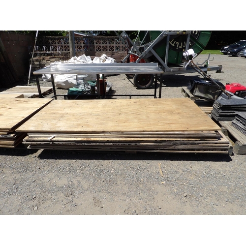 41 - Twelve sheets of shuttering ply