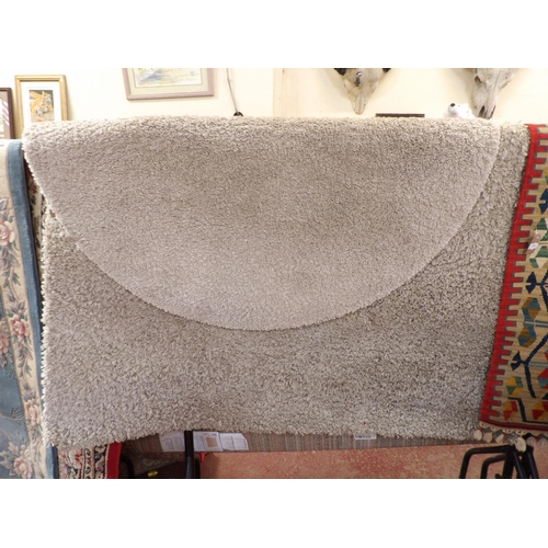 A Hampen deep pile floor rug 160x230 together with an Adum deep pile