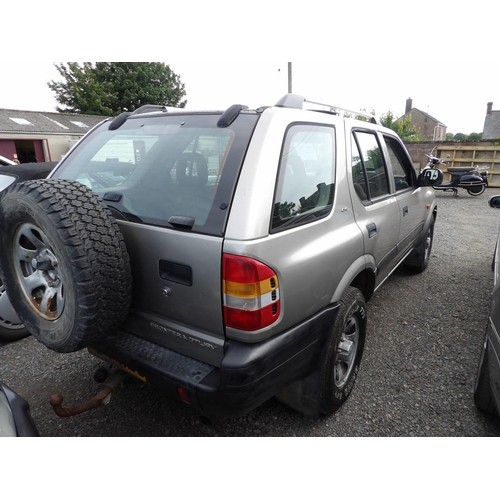 14 - A 1999 Vauxhall Frontera 2.2 TDi SUV J74126 (diesel/manual), odometer reading 136,705 miles