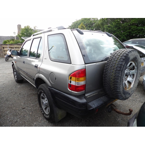 14 - A 1999 Vauxhall Frontera 2.2 TDi SUV J74126 (diesel/manual), odometer reading 136,705 miles