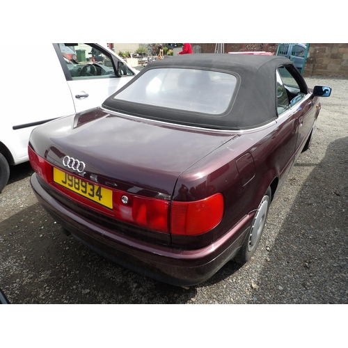 16 - A 1993 Audi Cabriolet 2.0 E convertible J98934 (petrol/manual), odometer reading 27,498 miles only
