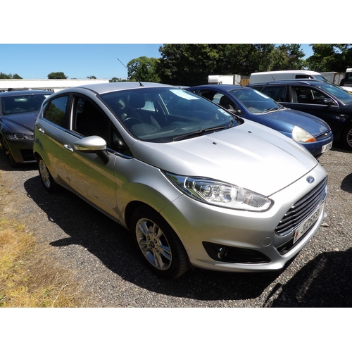 6 - A 2015 Ford Fiesta MCA Zetec 1.0 five door hatchback J125591 (petrol/manual), odometer reading 44,06... 