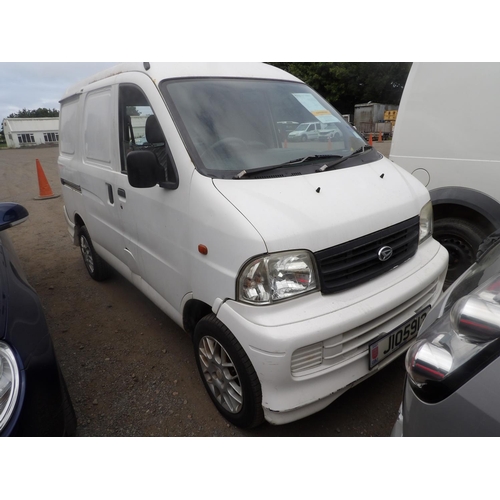 17 - A 2006 Daihatsu Extol 1.3 panel van J105913 (petrol/manual), odometer reading 70,966 miles - clutch ... 