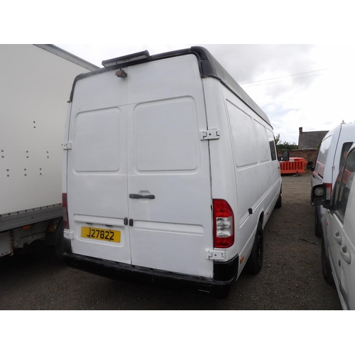 21 - A 2006 Mercedes Sprinter 311 2.1 LWB panel van J27822 (diesel/manual), odometer reading 138,549 mile... 