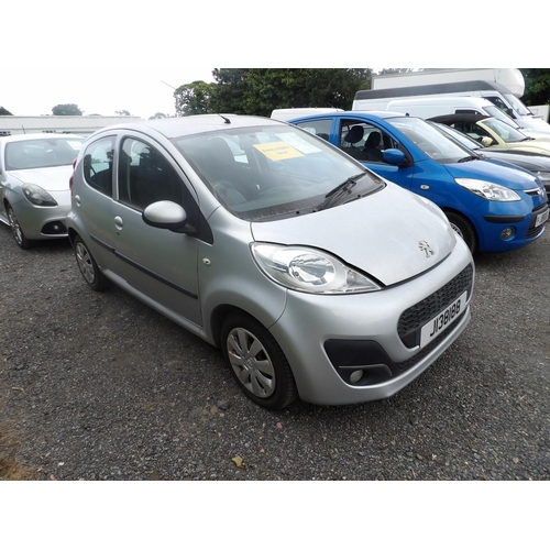 4 - A 2013 Peugeot 107 Active 1.0 five door hatchback J138188 (petrol/manual), odometer reading 16,952 m... 