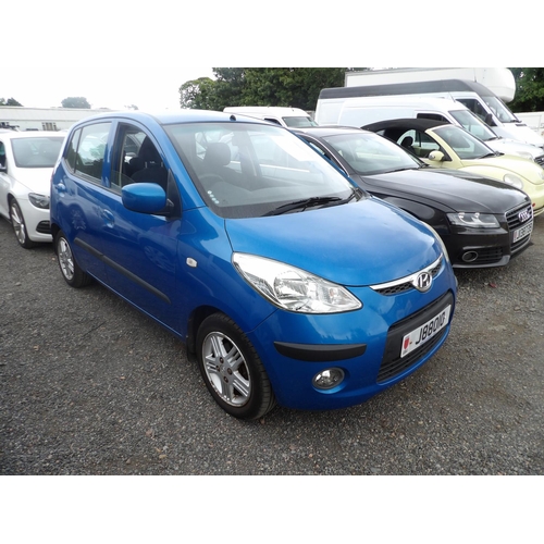 7 - A 2010 Hyundai i10 Comfort 1.2 five door hatchback J88010 (petrol/manual), odometer reading 46,214 m... 