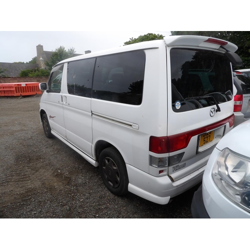 11 - A 2001 Mazda Bongo Friendee 2.0 MPV J129527 (petrol/automatic), odometer reading 57,392 miles