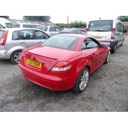 6 - A 2008 Mercedes-Benz SLK200 Kompressor 1.8 convertible J137568 (petrol/automatic), odometer reading ... 