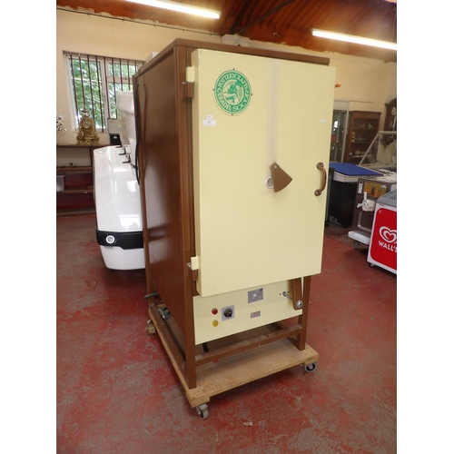 167 - A Ceradel Socor electric kiln