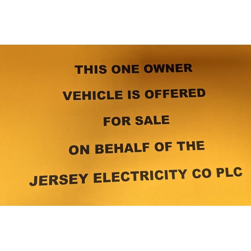 15 - A 2015 Ford Transit Courier 1.5 TDCi small goods van J53551 (diesel/manual), odometer reading 46,044... 