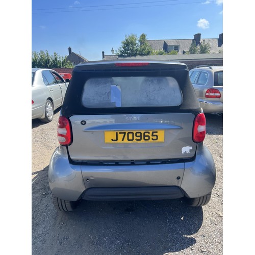 9 - A 2002 Smart Passion 0.6 convertible J70965 (petrol/automatic), odometer reading 62,866 miles  - ele... 