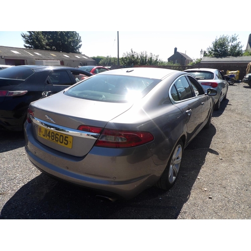 6 - A 2010 Jaguar XF Luxury V6 3.0 TDi four door saloon J148605 (diesel/automatic), odometer reading 84,... 