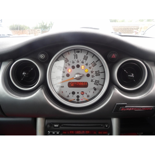 9 - A 2002 Mini Cooper S 1.6 three door hatchback J85298 (petrol/manual), odometer reading 56,633 miles