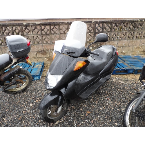 Lot 2         