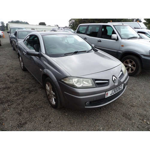 Lot 8         