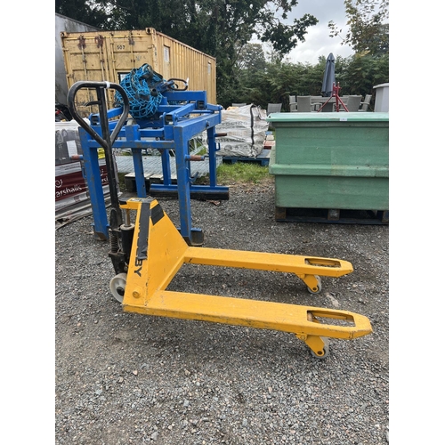 Lot 35        
