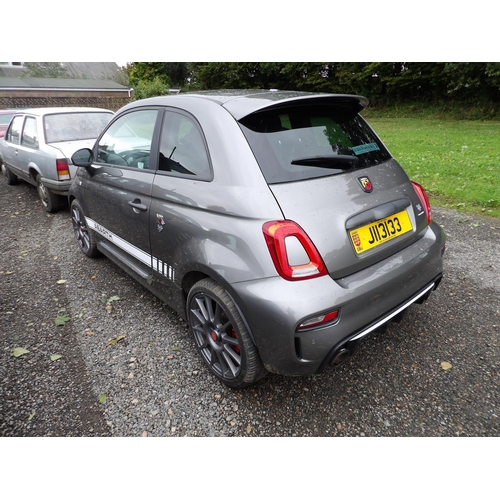 6 - A 2021 Abarth 500 595 Essesse 1.4 three door hatchback J113133 (petrol/manual), odometer reading 7,8... 