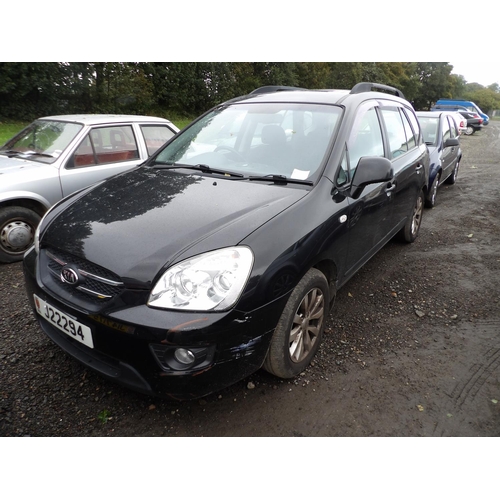 8 - A 2010 Kia Carens LS CRDi 2.0 MPV J22294 (diesel/automatic), odometer reading 77,424 miles