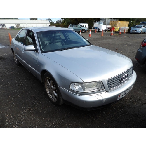 19 - A 2001 Audi A8 3.7 Quattro Sport four door saloon J27880 (petrol/automatic), odometer reading 84,167... 